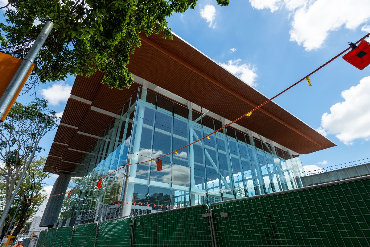 Roma Street station façade showcasing new glazing