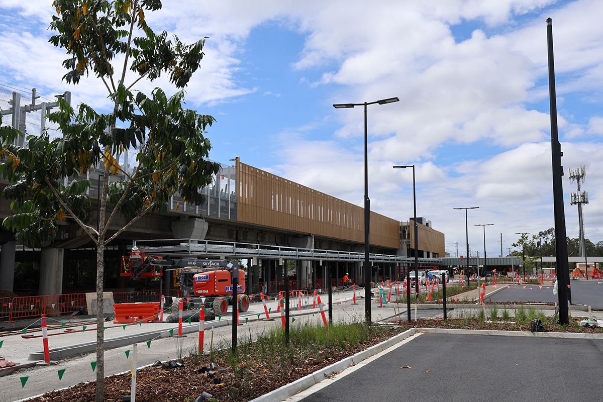 Station and car park construction at Hope Island.