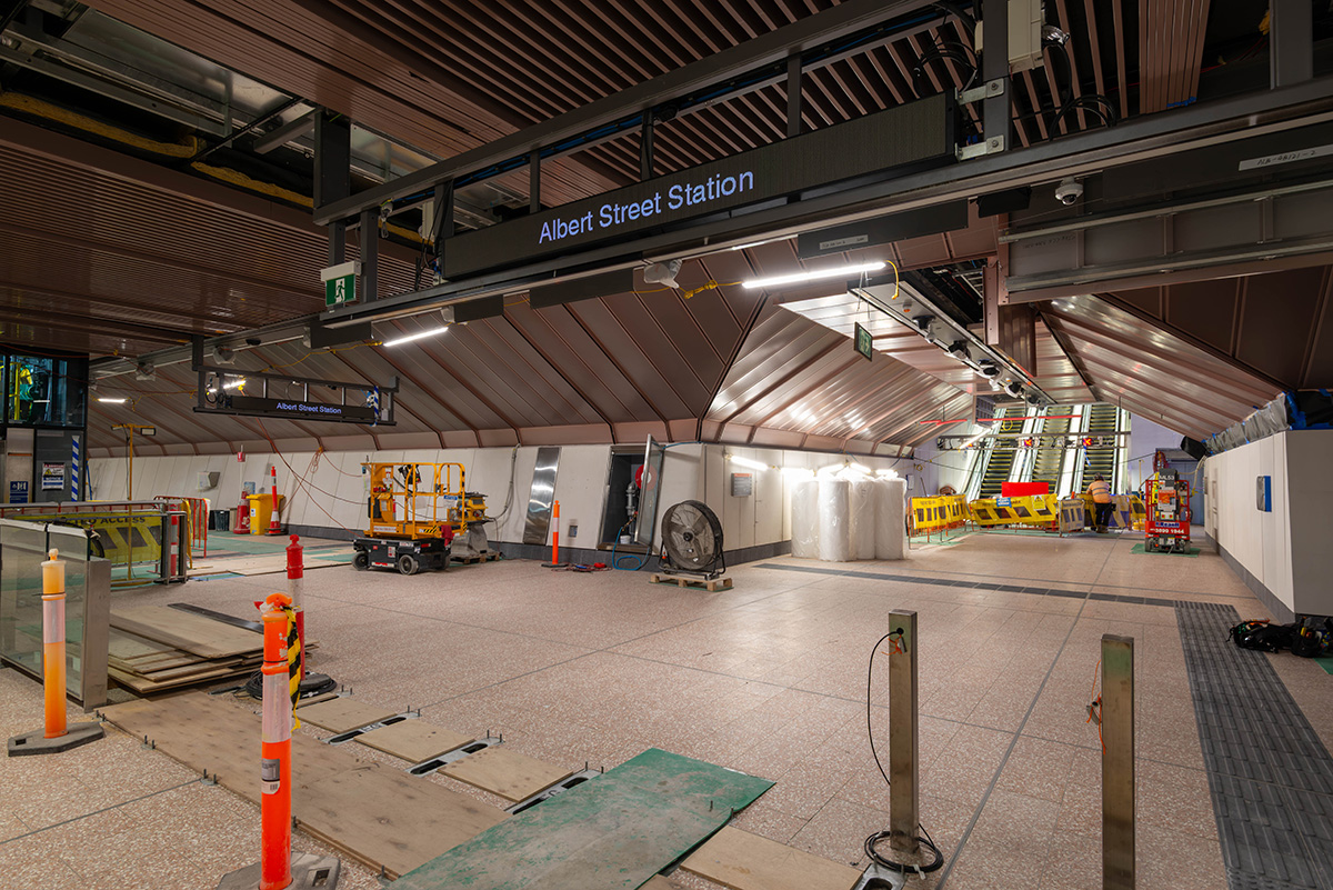 Albert Street station mezzanine level.
